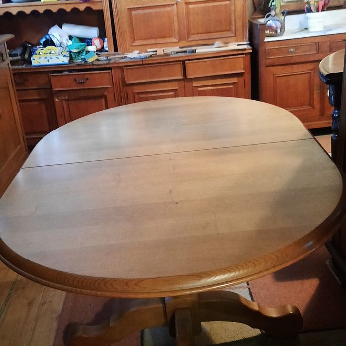 Piękny stół dębowy rozkładany owalny