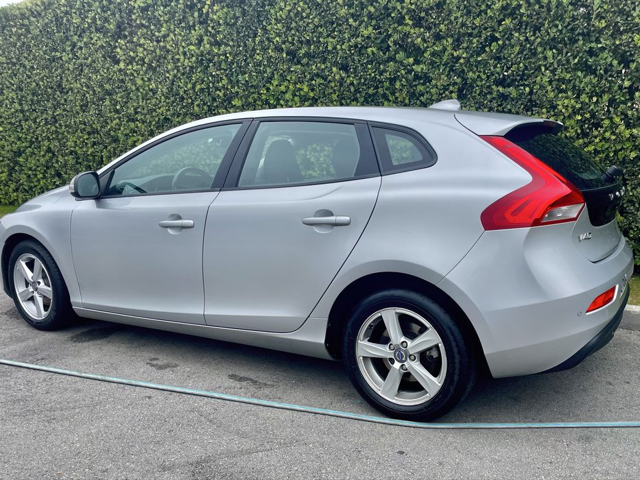 Volvo V40 D2 1.6D start & stop