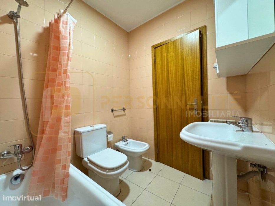 Apt. T1 Coração de Guimarães - Estação