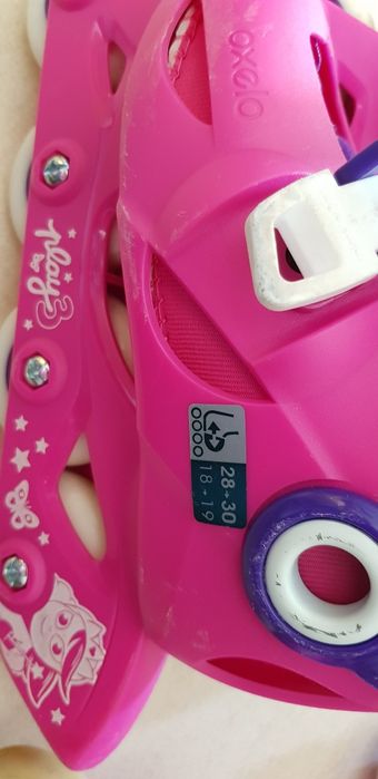 Vendo 2 pares de Patins em linha