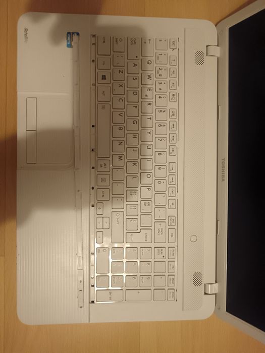 Toshiba c875-15k (Peças)