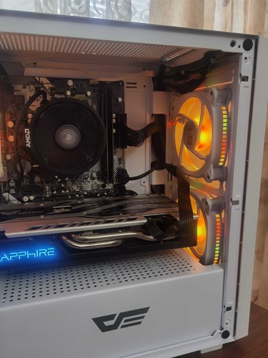 Komputer stacjonarny Ryzen 5 3600 RX 570 8GB Wi-Fi Zestaw