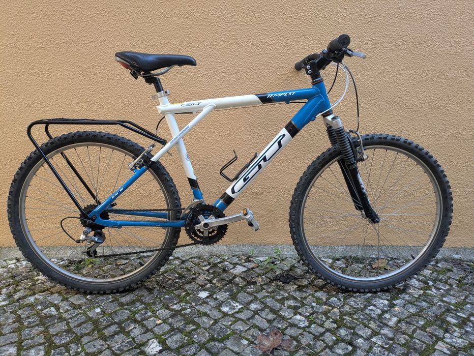Bicicleta GT  Alu7000
