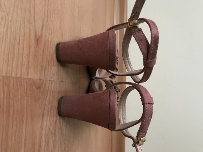 Buty sandały sandałki damskie na obcasie Jenny Fairy CCC 37