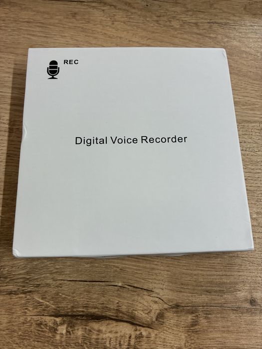 Диктофон прихований savetek брелок 32гб