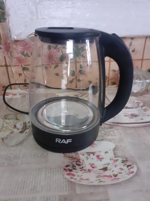 Электро чайник RAF