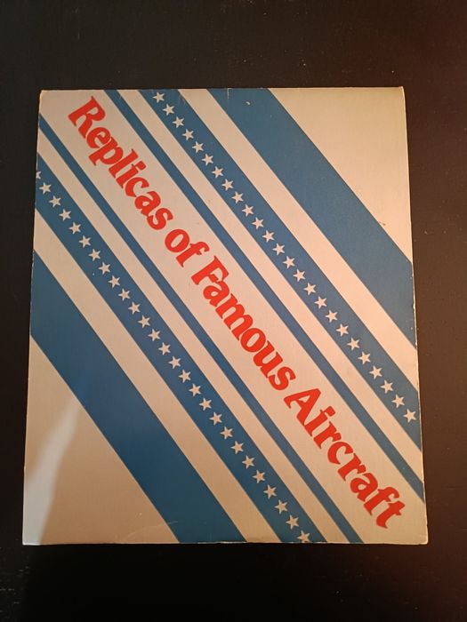 Réplicas de aviões famosos