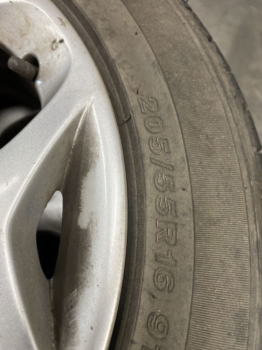 Jantes Ford com pneus