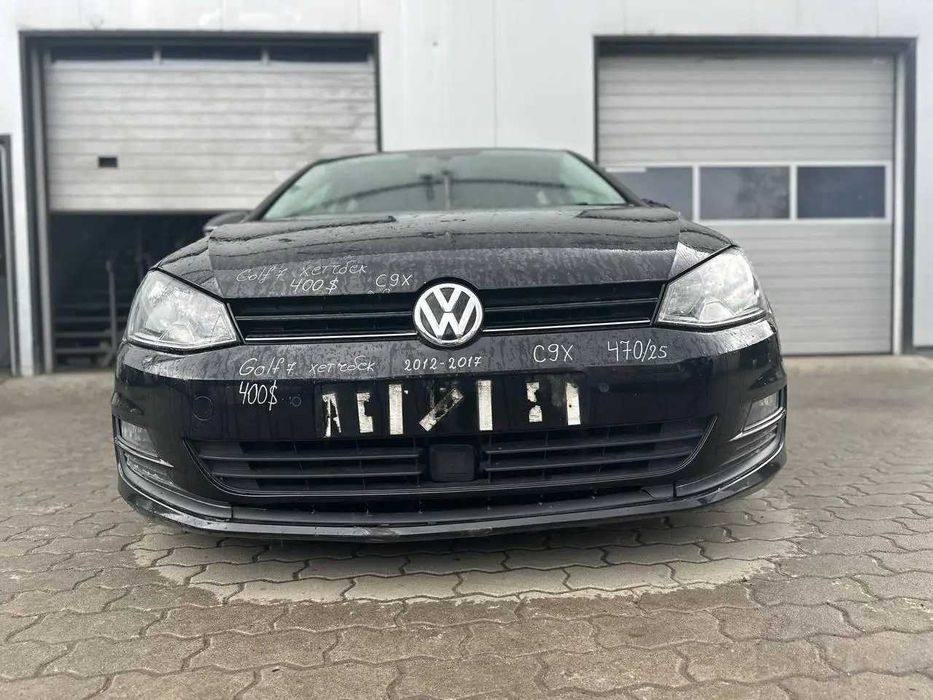 Бампер передній  Golf 7 хетчбек 2012-2017 C9X 470/25