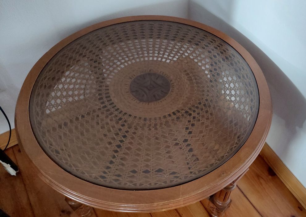 Mesa redonda cerejeira