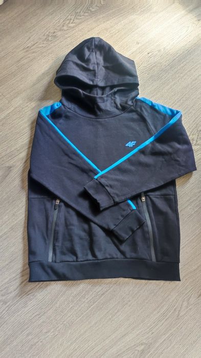Bluzy dla chłopca 4F rozm. 158