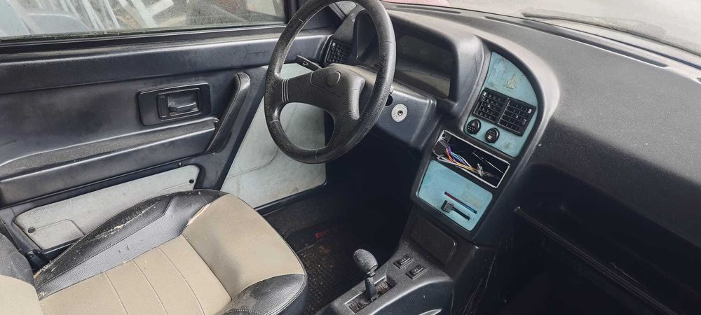 MICROCAR LYRA ACIDENTADO PEÇAS E ACESSORIOS