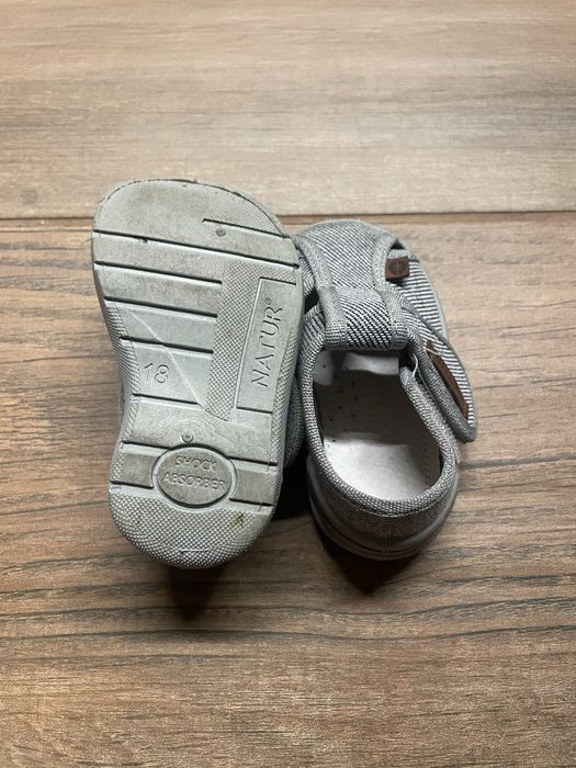 Босоніжки на 1 рік