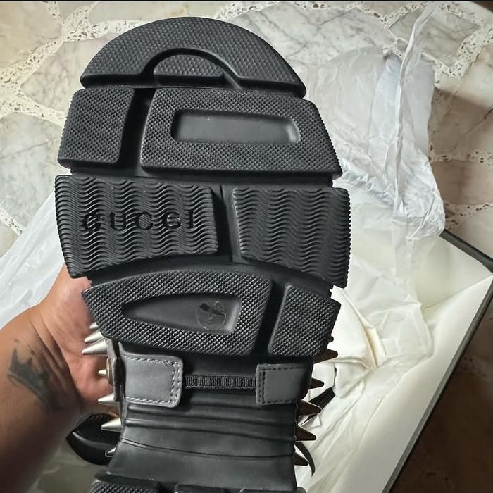 Gucci flashtrack