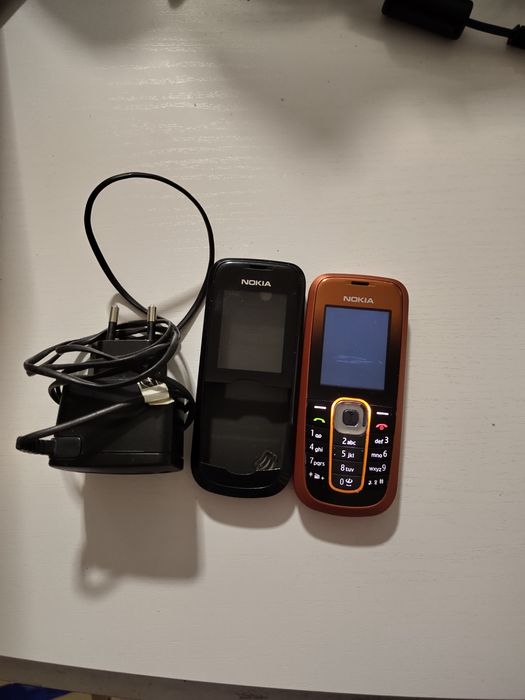Telefon Nokia 2600 classic uszkodzony