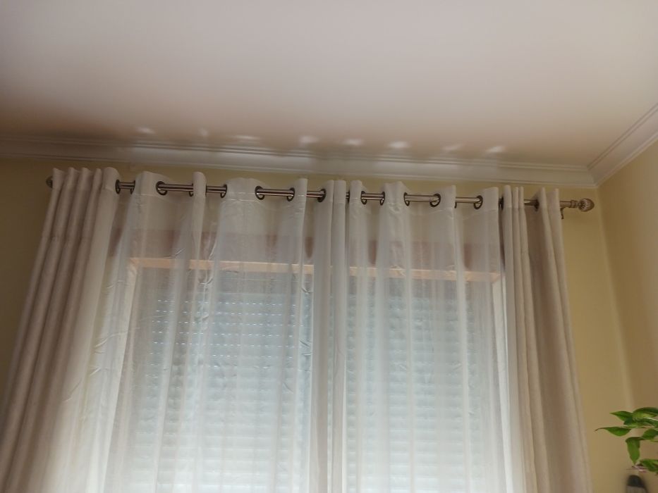 Varão para cortinados de argolas