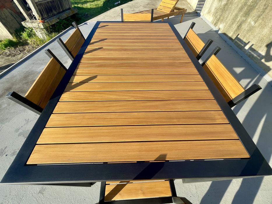 Mesa jantar de jardim