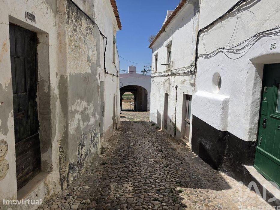 Casa / Villa T2 em Estremoz de 109 m2