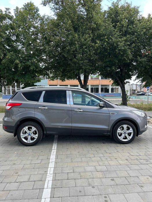 Продам Ford Kuga