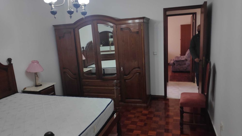 Móvel clássico de quarto