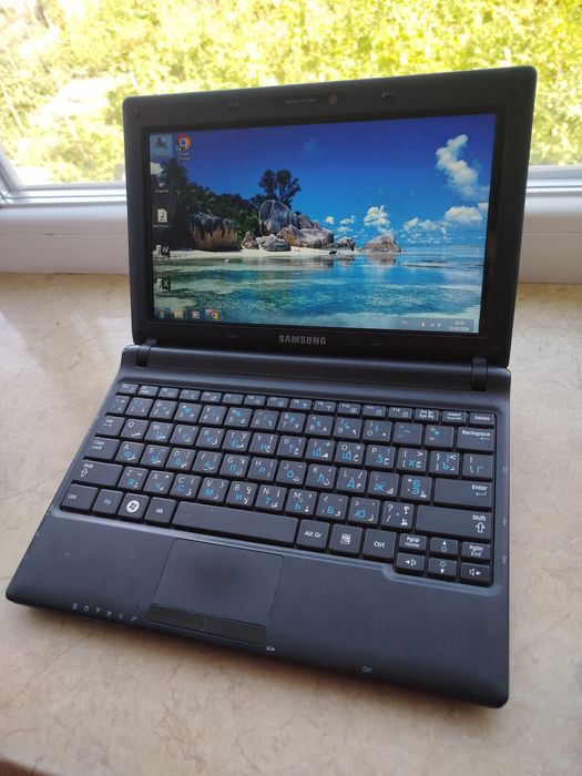 Нетбук Samsung n150 10.1" батарея 2 години
