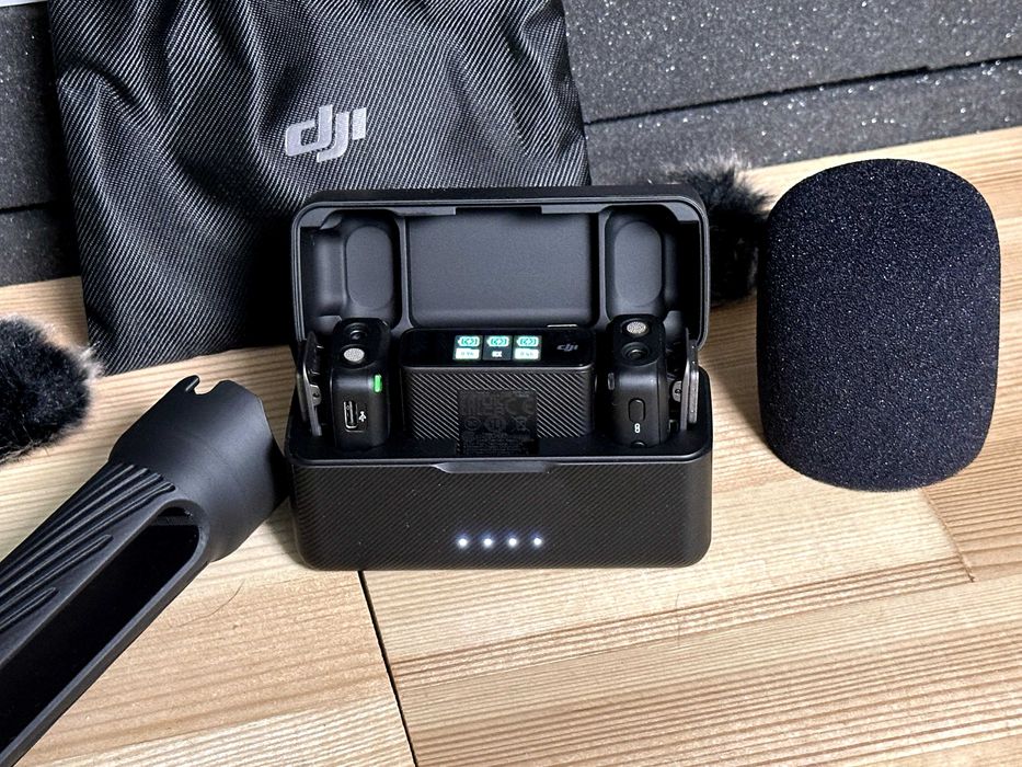Zestaw mikrofonowy bezprzewodowy DJI MIC + uchwyt do wywiadów FV23%