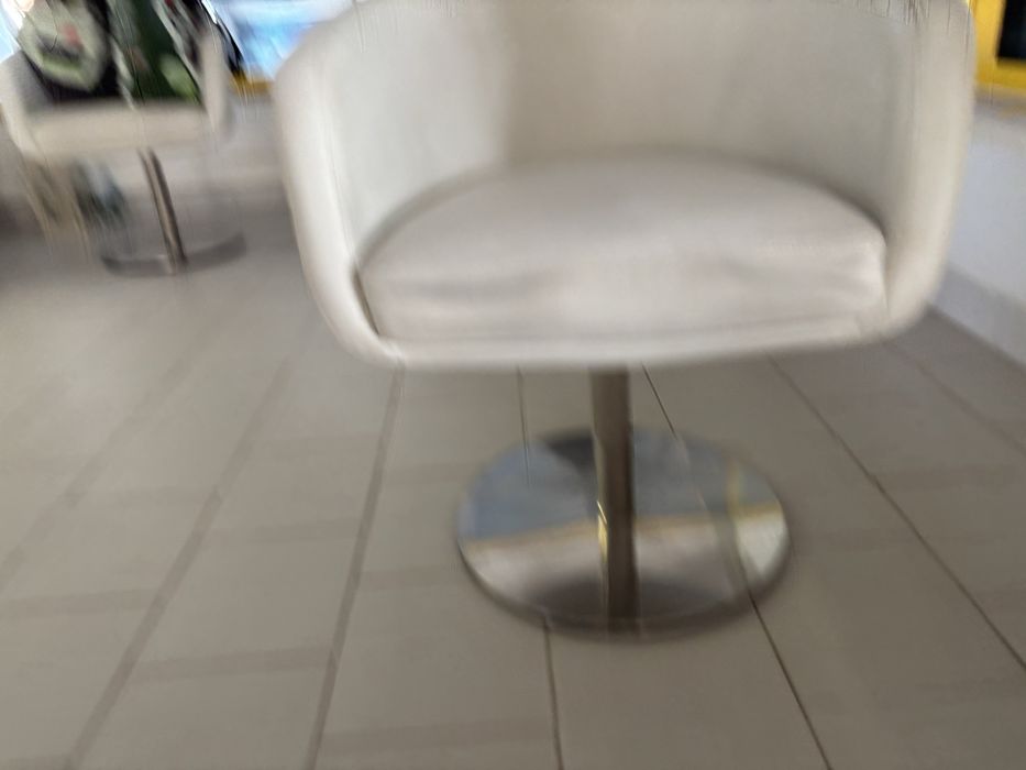 Cadeiras em optimo estado