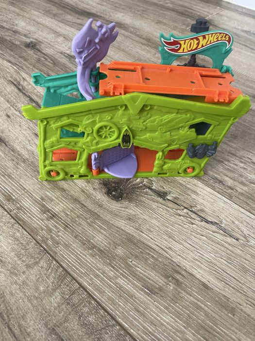 Garaż Hot Wheels