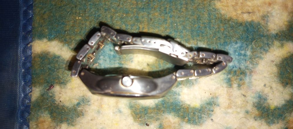 Relógio original dynk