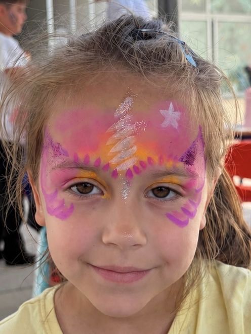 Insuflável (6/7 anos) + Pinturas Faciais