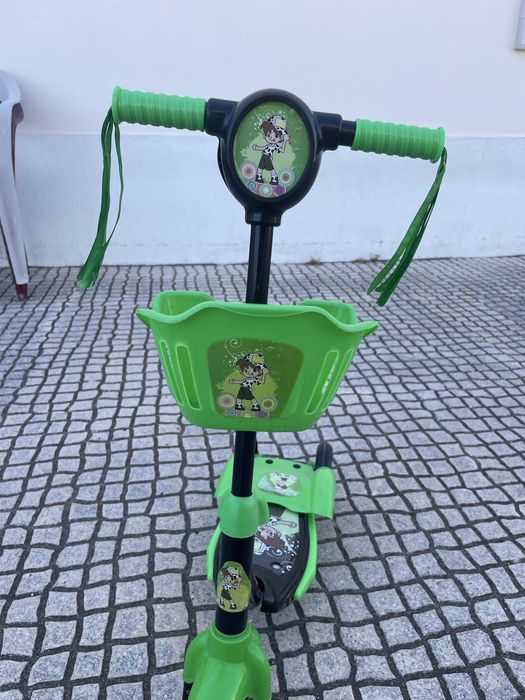 Trotinete infantil da DM Toys