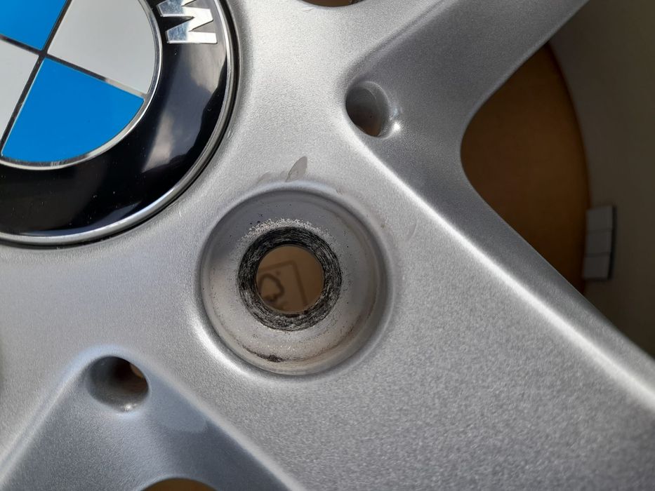 Oryginalne felgi aluminiowe BMW X1  17''