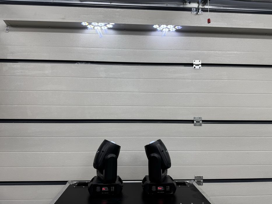 Glowa ruchoma beam spot hybryda 150w led podwojna pryzma jak nowe
