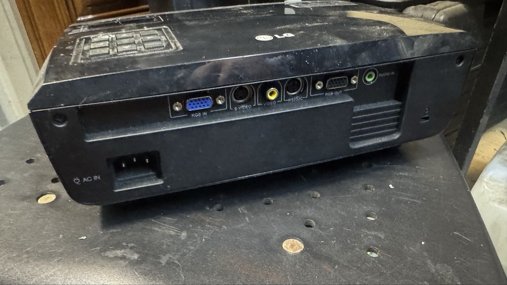 Video projector lg442589414436392961