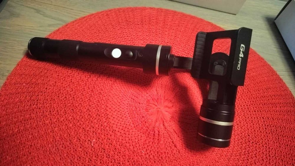 Трехосевой Стабилизатор  Feiyu Tech G4 Pro 3-Axis для смартфонов