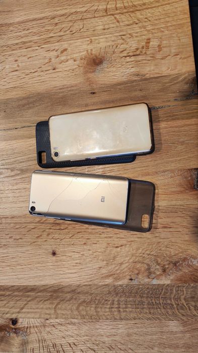 Xiaomi MI5 + drugi GRATIS