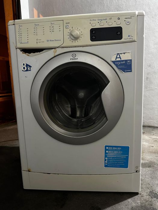 Máquina Lavar Roupa