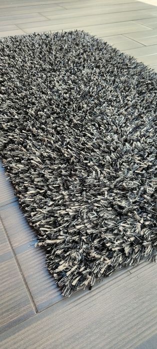 Tapete preto 65x130cm