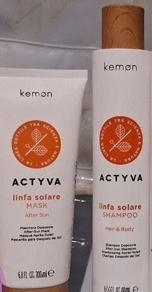 Продається набір: фен, тример,машинка для стрижки, шейвер, чемодан JRL