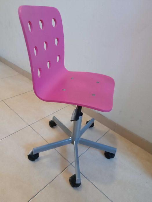 Cadeira de secretária menina