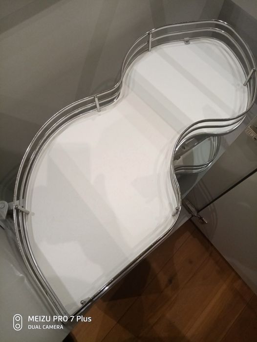 Угловой выдвижной механизм INOXA