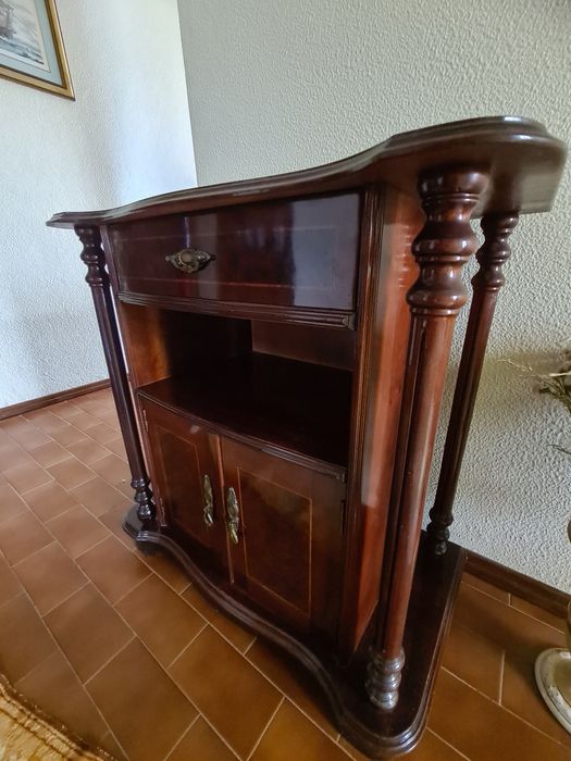 Móvel TV ou entrada