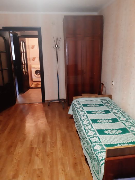 Подубово 1, 2х кім. кв. в центрі, 40 років, ПШС