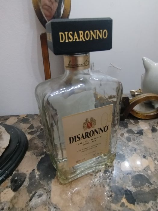 Garrafa Vazia Disaronno Originale 700ml com Tampa – Ideal para Decoração / Artesanato
