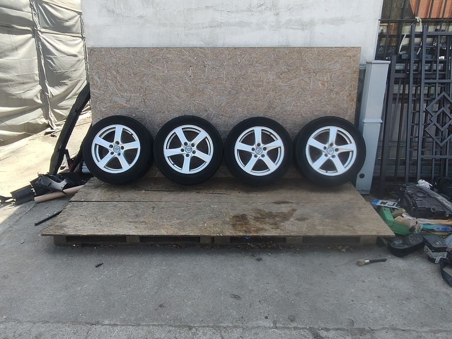 Koła Felgi 16 5x114.3 Volvo Opony Letnie Jak Nowe 215/55/16