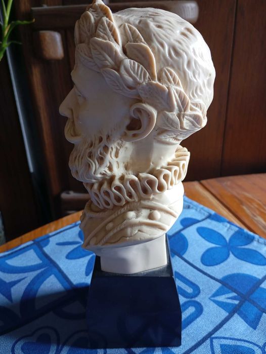 Busto decorativo Luís Vaz de Camões