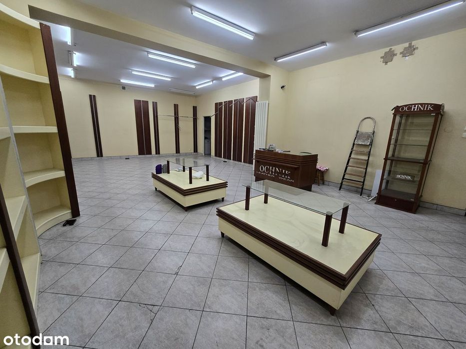 Lokal handlowo-usługowy na wynajem – 68m², centrum miasta (Rynek)