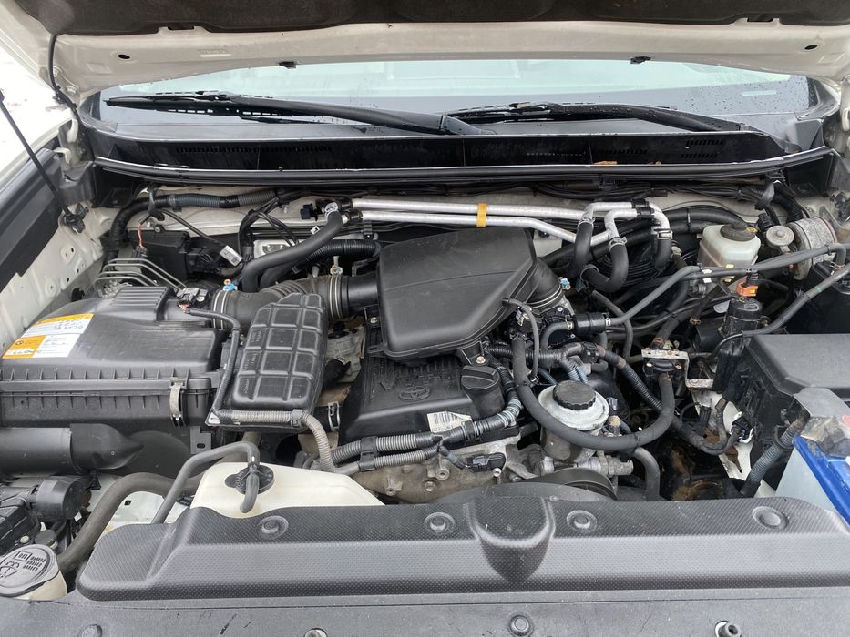 Продам Тойоту Прадо