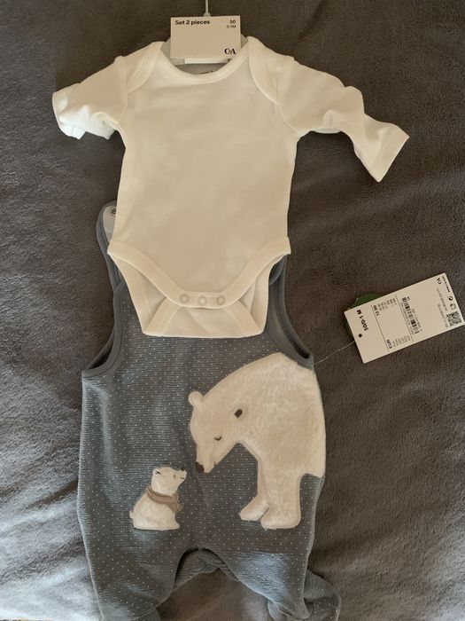 Продаю  тепленькі костюмчики для новонародженого