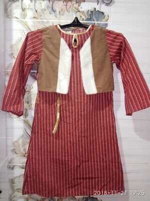 Прокат,продаж карнавальных костюмов для Хеллоуин,праздников ,фотосесий